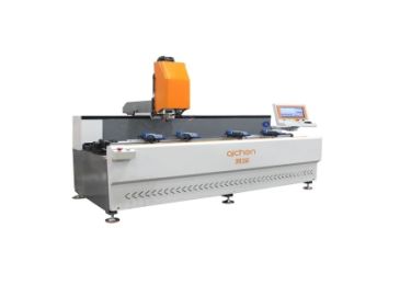 Обрабатывающий центр с ЧПУ для алюминиевого профиля CNC 1500B2