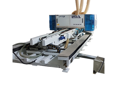 Форматно-обрезной обрабатывающий центр с ЧПУ MJK6424C, Yuetong