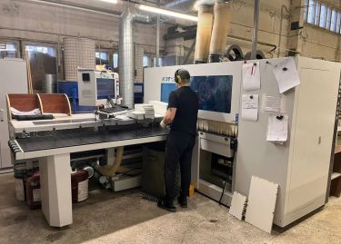 Сверлильно-присадочный центр с ЧПУ KDT KD-612MHS